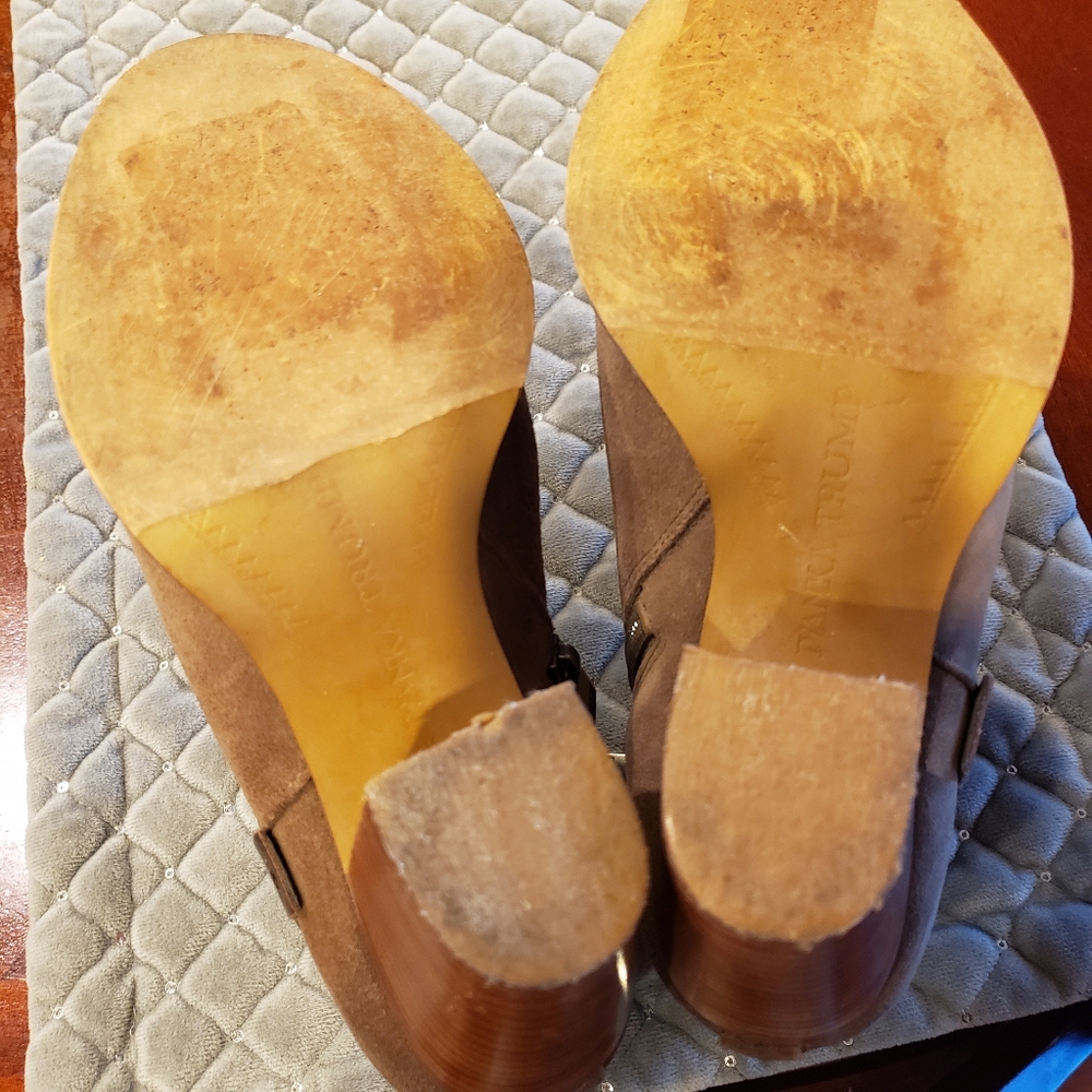 Ivanka Trump Booties - Picture 7 of 7